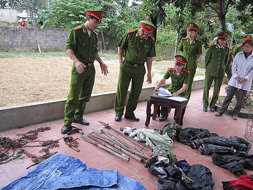 Tang vật thu được trong một vụ trộm chó ở Nghệ An - Ảnh: Hoàng Anh